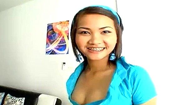 Красотка в красных чулках легко получила сложный трах