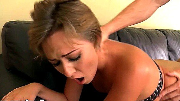 Мисс Липация удивила парня своей способностью хорошо трахаться