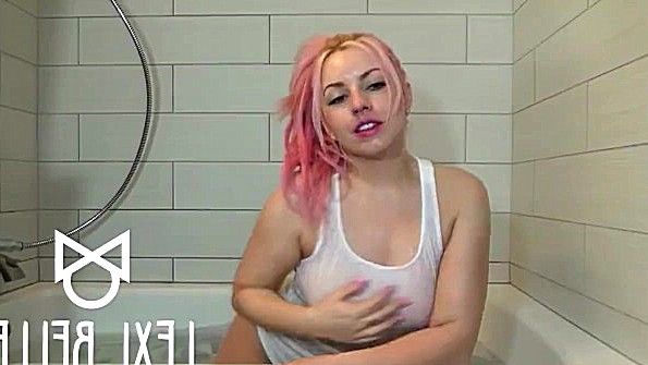 Эпикурейский минет у блондинки заставляет его вмешаться