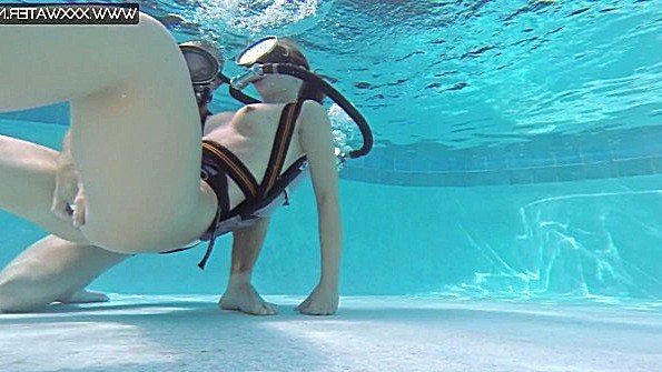 Развратная массажистка охотится за секс-туфлей своего клиента