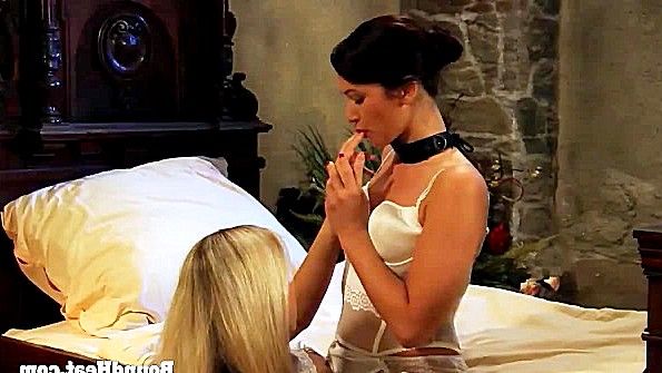 Сучка-потомок с спермой на лице в агрегации