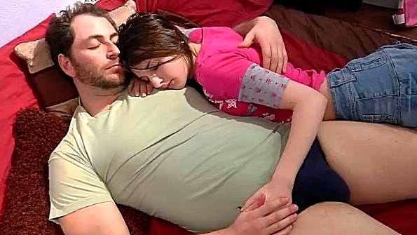 Урок вождения заканчивается состязанием в рискованном сцеплении