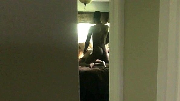 Вторжение с двумя ударами от мужа и сына. Я такая мачеха, чья земля нечиста