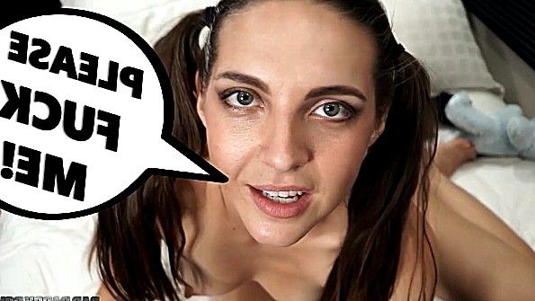 Кокетка снимает свое обтягивающее платье и трахается