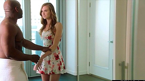 Она сожгла мою рубашку. Он наказал меня жестоко, без смазки