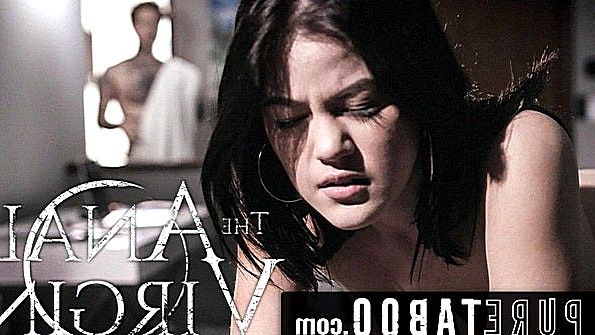 Муж наблюдает, как его замужняя женщина занимается жестоким сексом