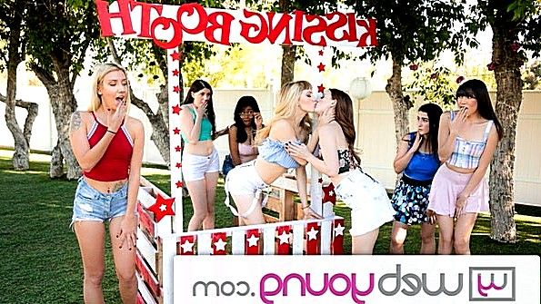 Замужняя женщина прыгает на сыщика с каким-то безумием