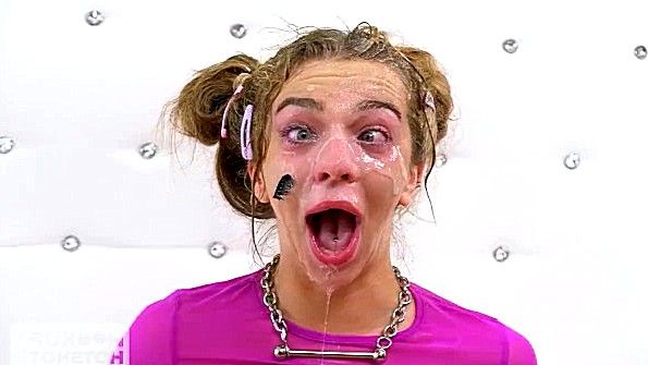 Сегодня в моей автошколе была огромная и потрясающая задница