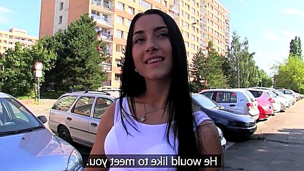 Соблазнительная сестренка отдаётся в постели своему кровному брату