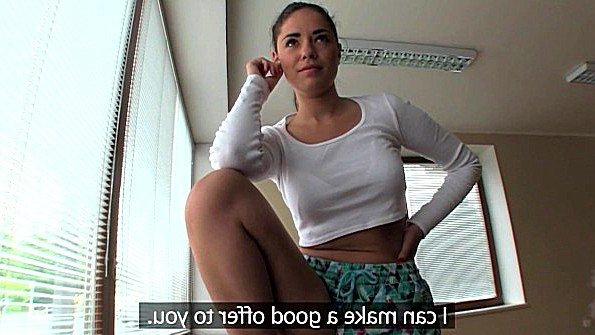 Горячая шлюха, волшебная драма с сыщиком во рту