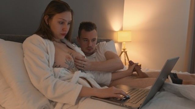 Он не позволил мисс позагорать на гоночной яхте и заняться с ней сексом