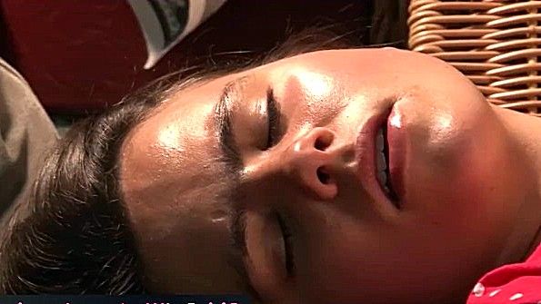 Игра в мини-гольф закончилась сексом с парнем